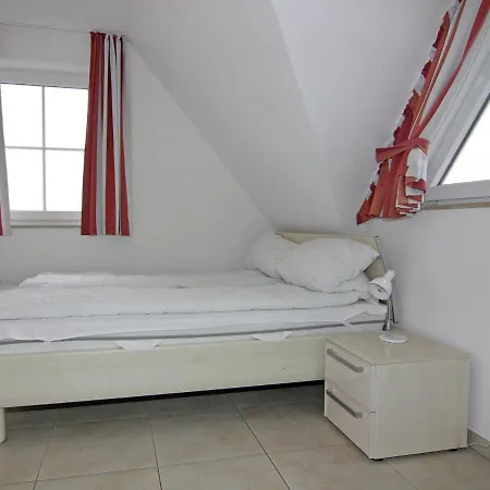 Apartment Seemoewe Im Faehrhaus In Vieregge